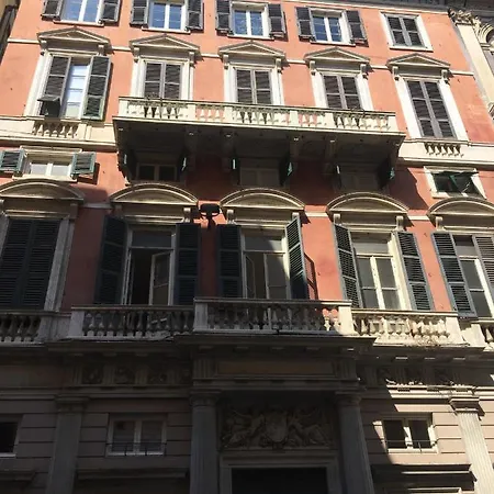 San Lorenzo Apartment *